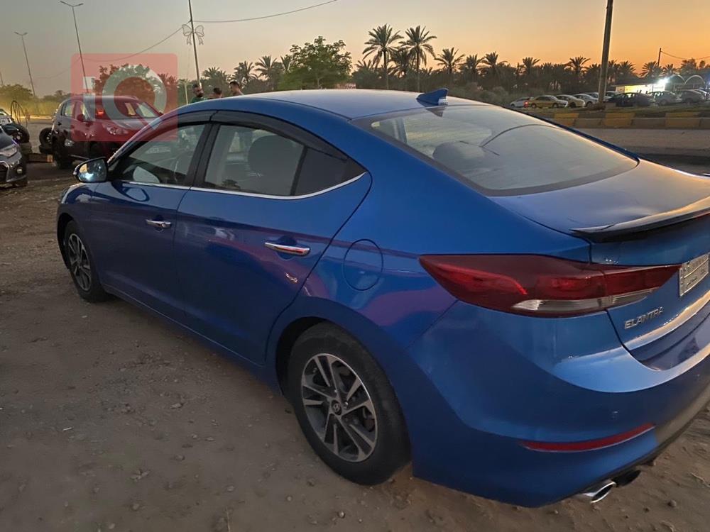 هيونداي النترا